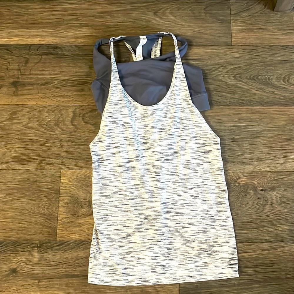 Lulu lemon Tank top with built in sports bra size 2